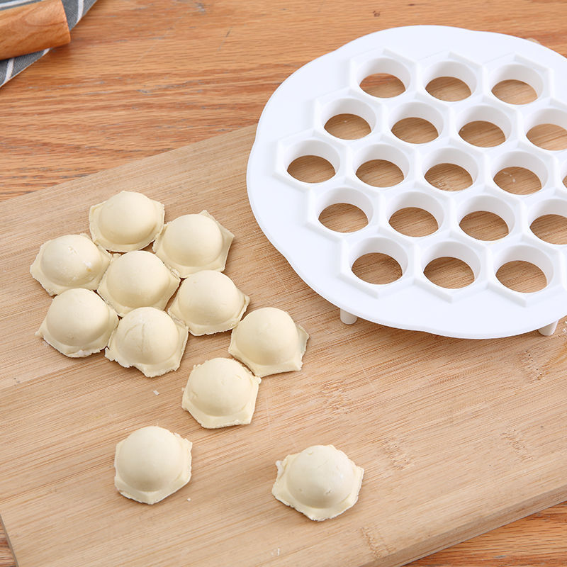 Kitchen Gadgets Dumpling Maker - Dumpling-Form mit 19 Löchern, Praktischer Runder