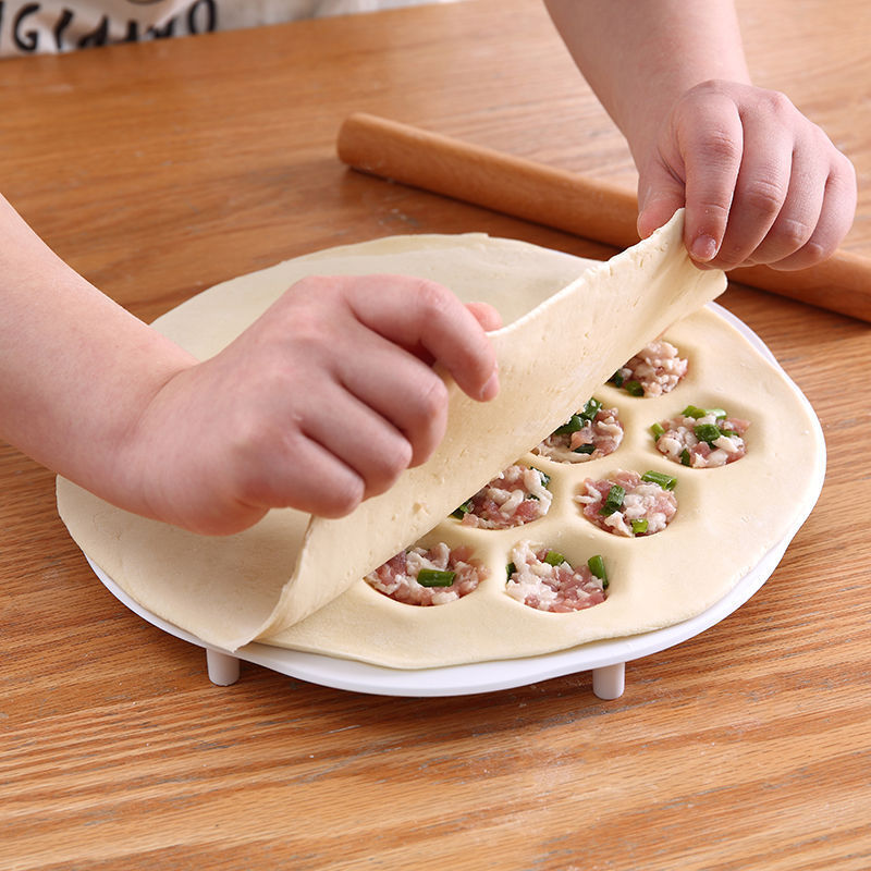 Dumpling-Form mit 19 Löchern,  – Kitchen Gadgets Dumpling Maker Bewertung und Preis
